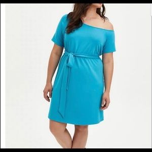 Torrid Pff Shoulder Blue Dress 1 XL NWTS